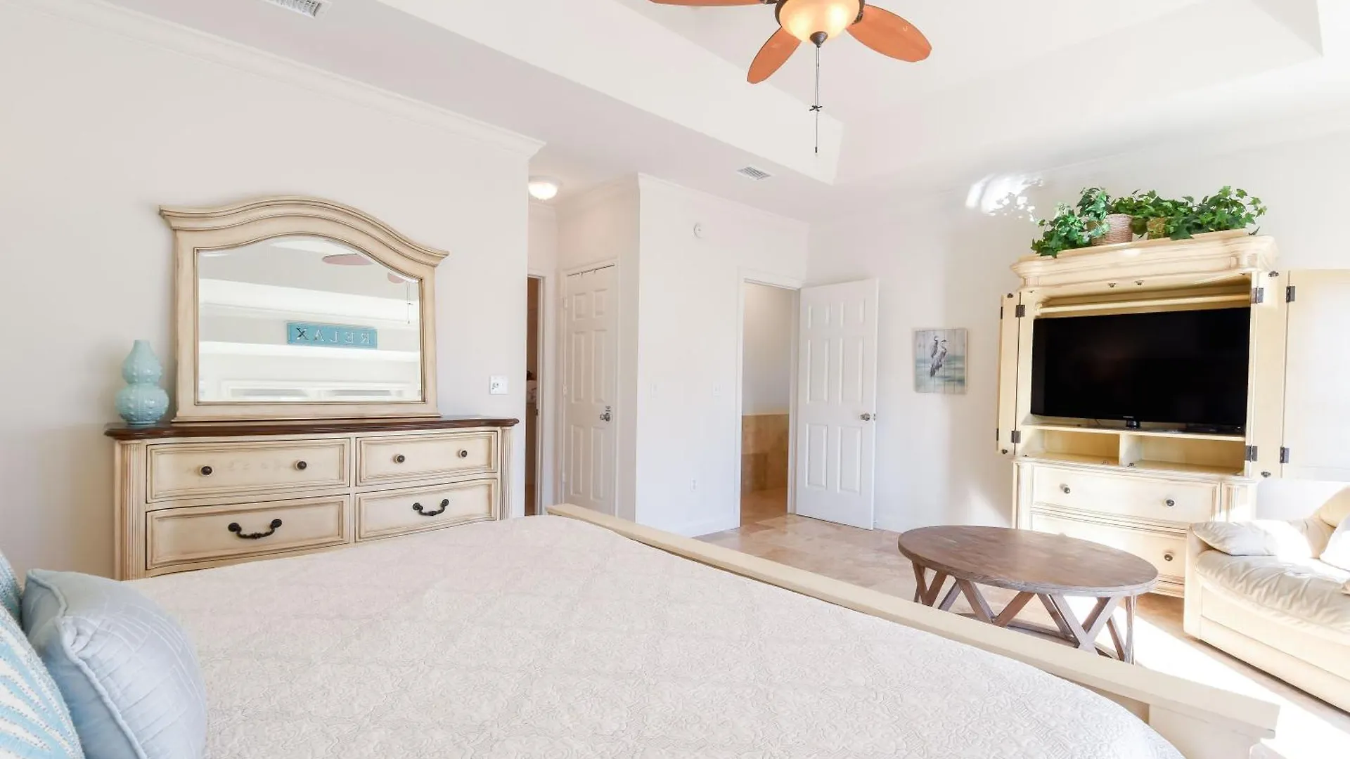 Casa Di Amore Destin